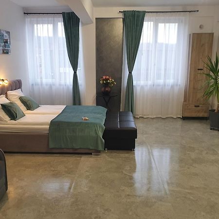 Urban Studio Heltau Cisnădie Eksteriør bilde